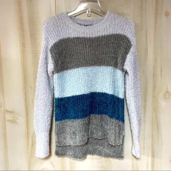 Ellen Tracy Sweaters - Ellen Tracy Fuzzy Blue Gray Stripe Sweater Sz S Soft
